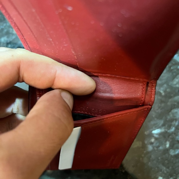 Authentic Salvatore Ferragamo Wallet - Picture 3 of 8